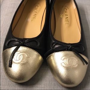 Gorgeous Chanel flats